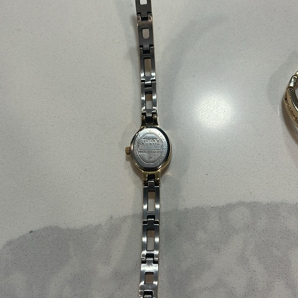 Vintage Timex watch with George watch - Picture 6 of 7